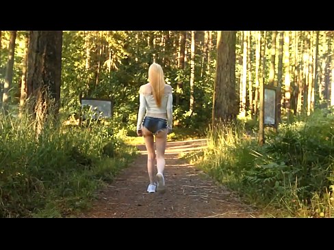 ❤️ 美女がゆっくり動く、ヌード動画ではありません アナルビデオ ❌️❤